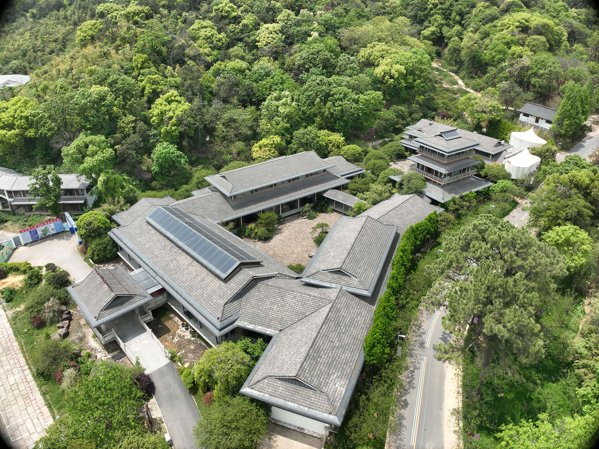 DJI_20230422121349_0024_V.JPG